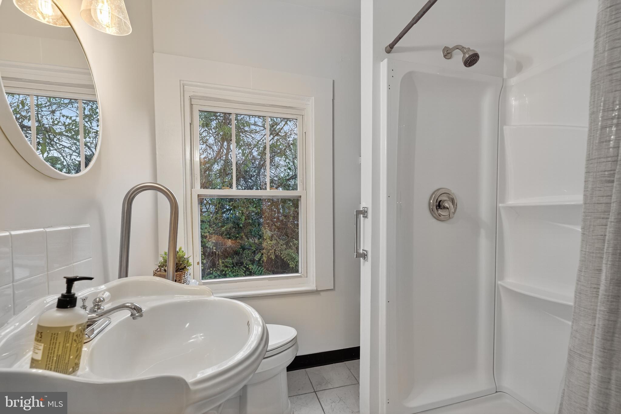 1424 LITTLEPAGE STREET