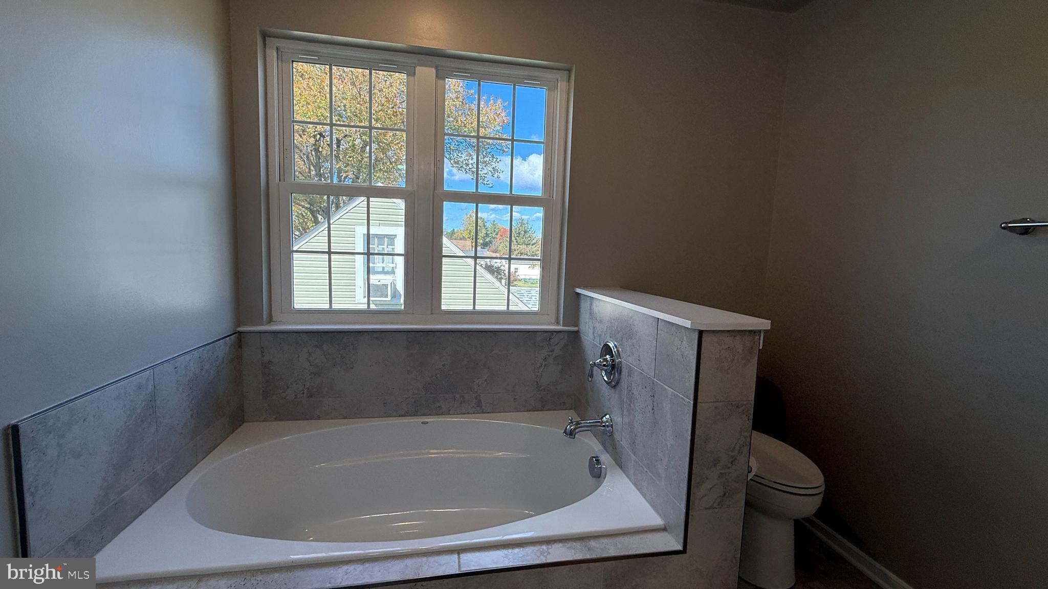 139 LONGSTREET AVENUE