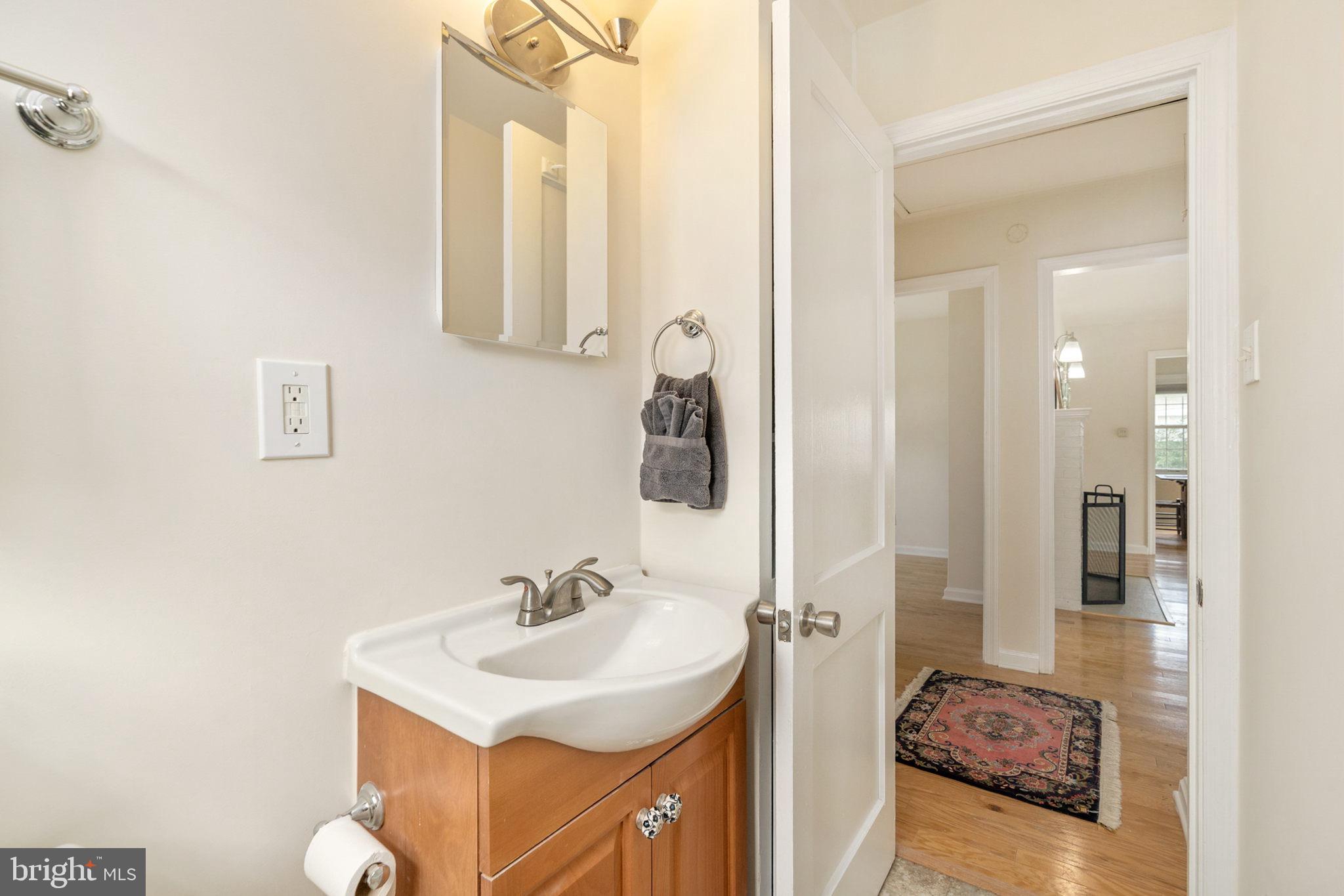 611 BUNKER HILL STREET