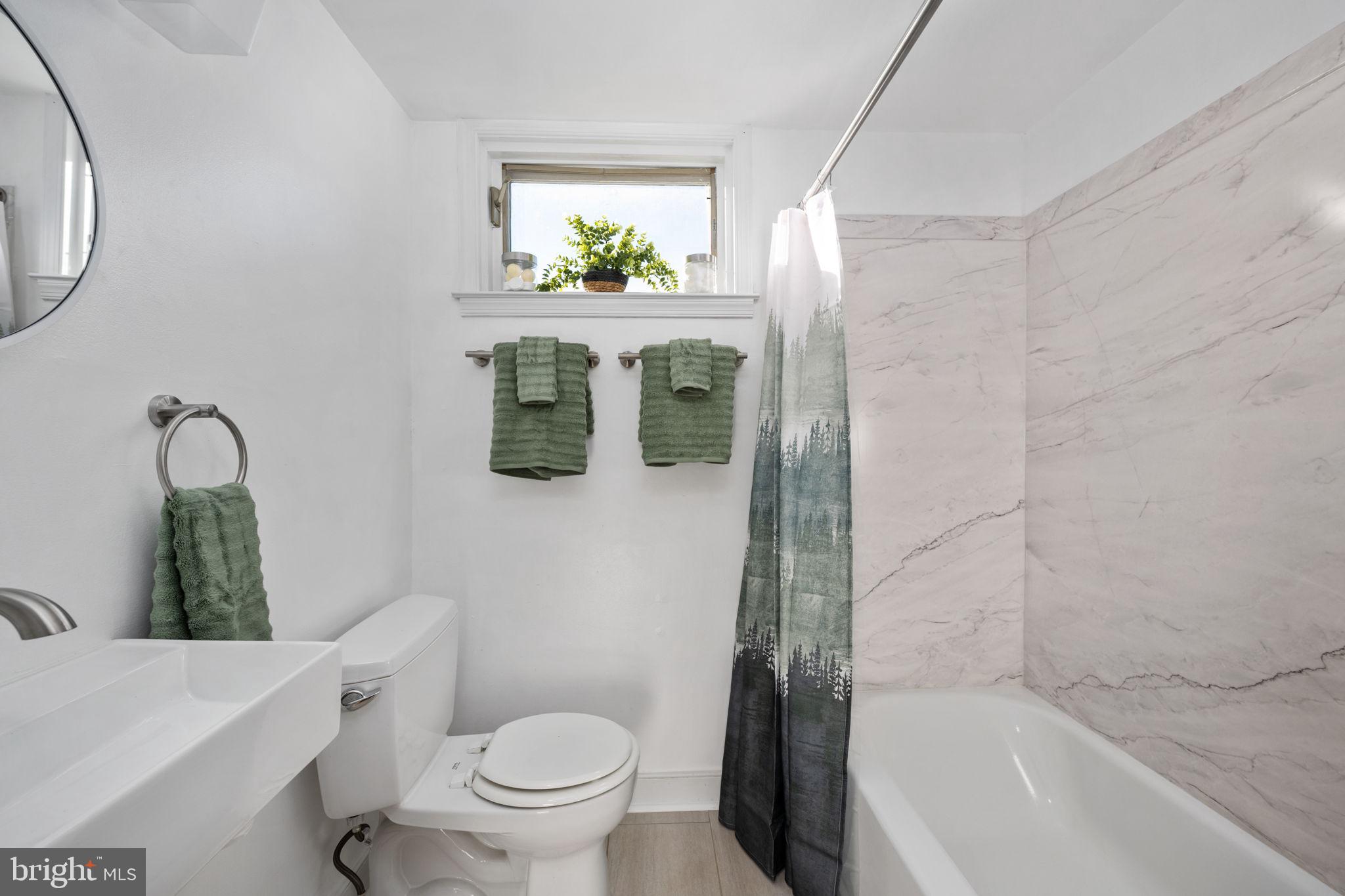 620 KENMORE AVENUE 1