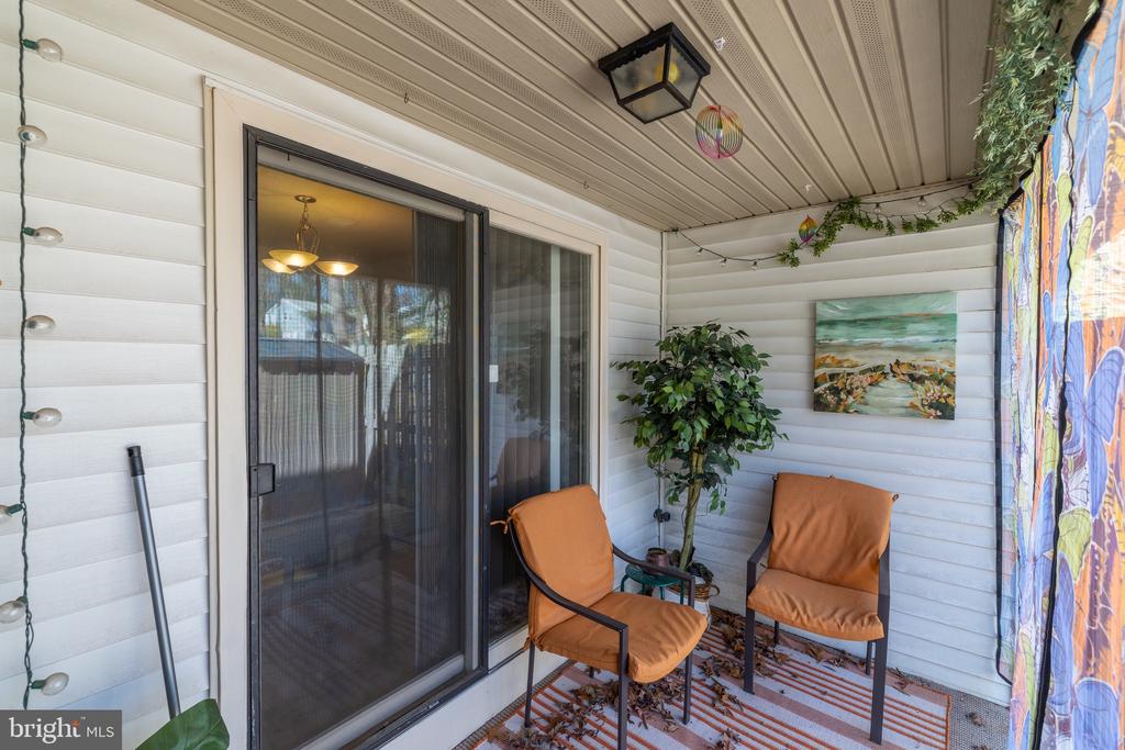 232 FARRELL LANE