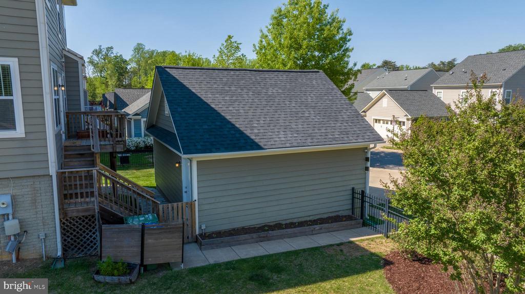 1412 SANDS CIRCLE