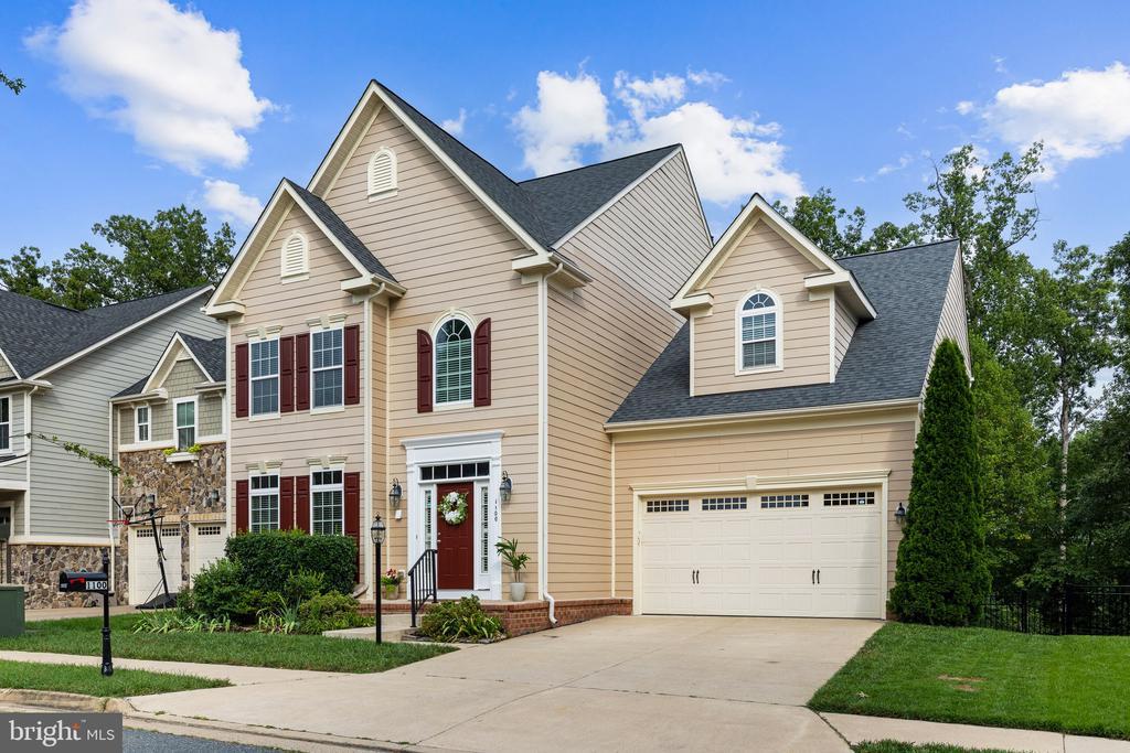 1100 WRIGHT COURT