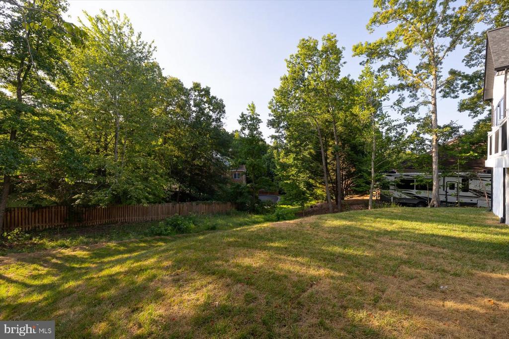 111 HUNTINGTON HILLS LANE