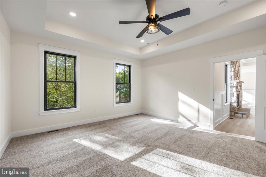 111 HUNTINGTON HILLS LANE