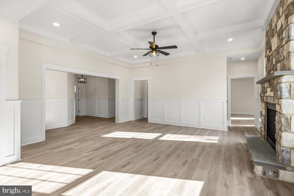 111 HUNTINGTON HILLS LANE