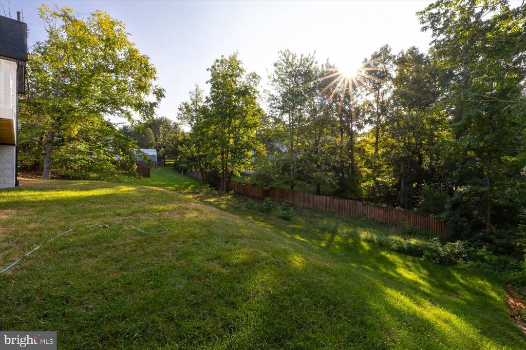 111 HUNTINGTON HILLS LANE