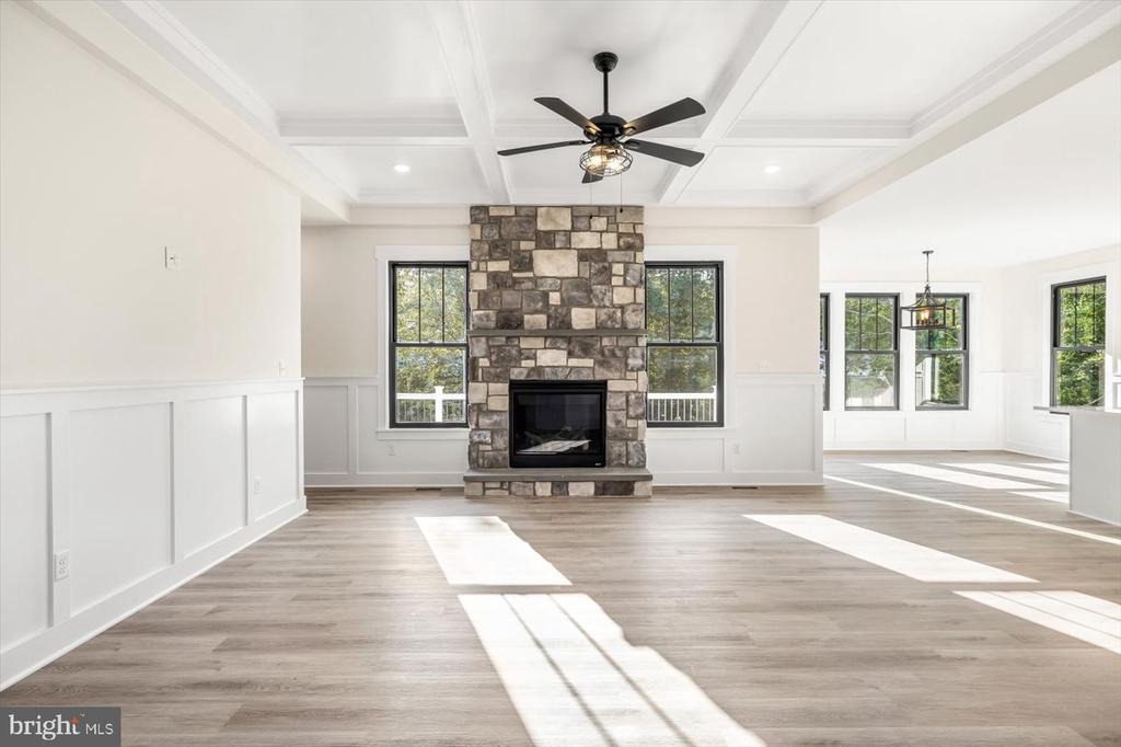 111 HUNTINGTON HILLS LANE
