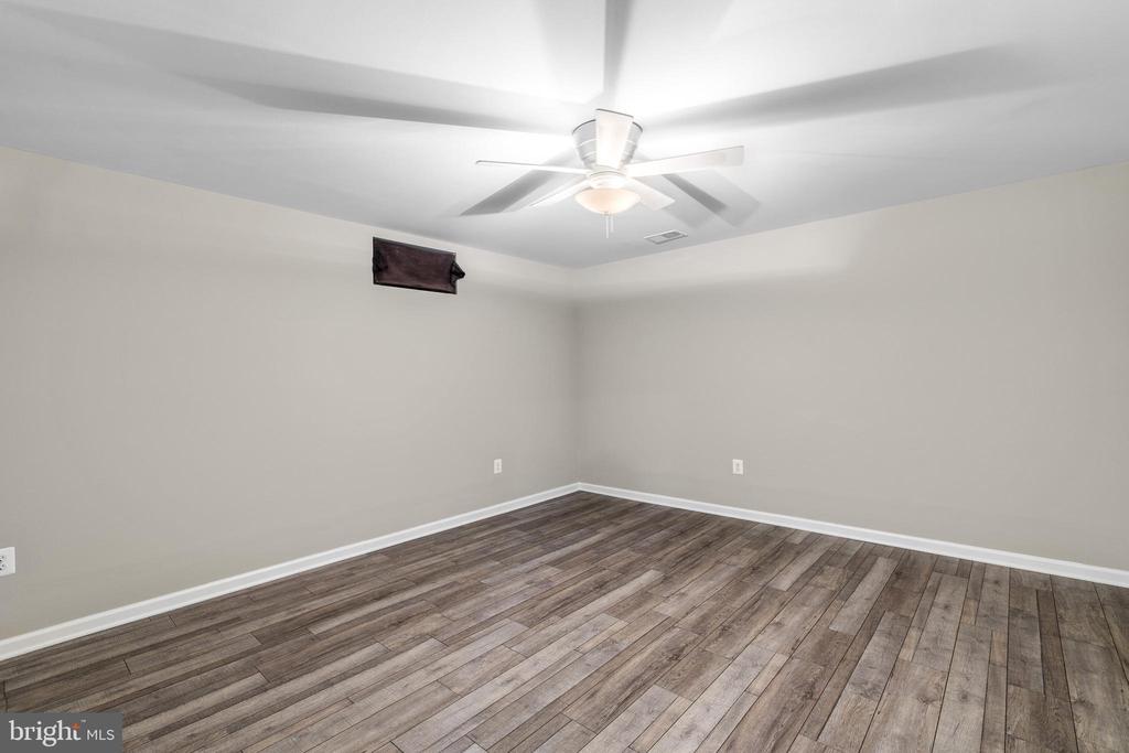 1603 GAYLE TERRACE