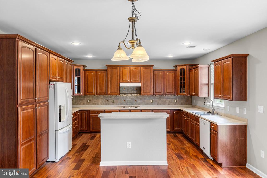 1603 GAYLE TERRACE