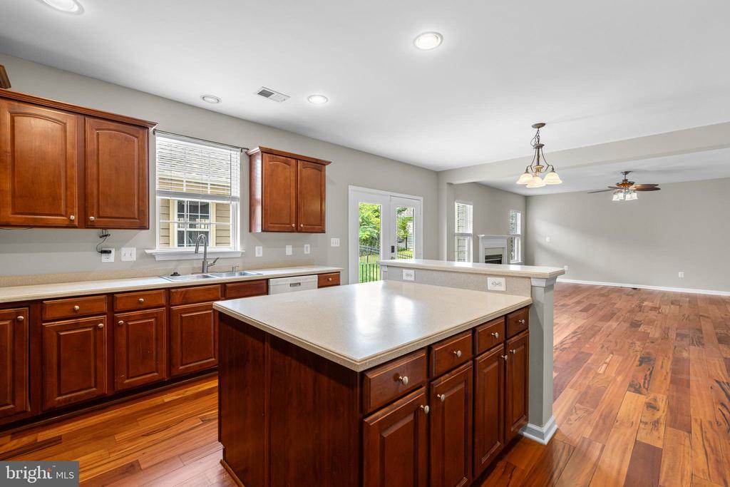 1603 GAYLE TERRACE