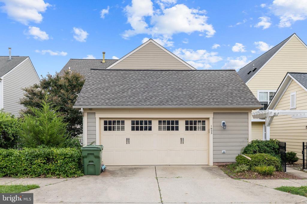 1603 GAYLE TERRACE