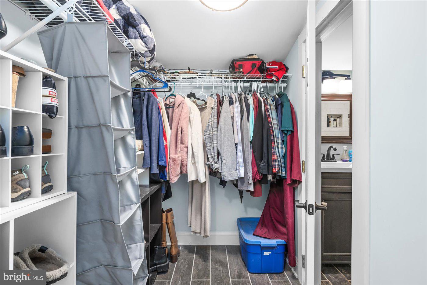 108 W Main St