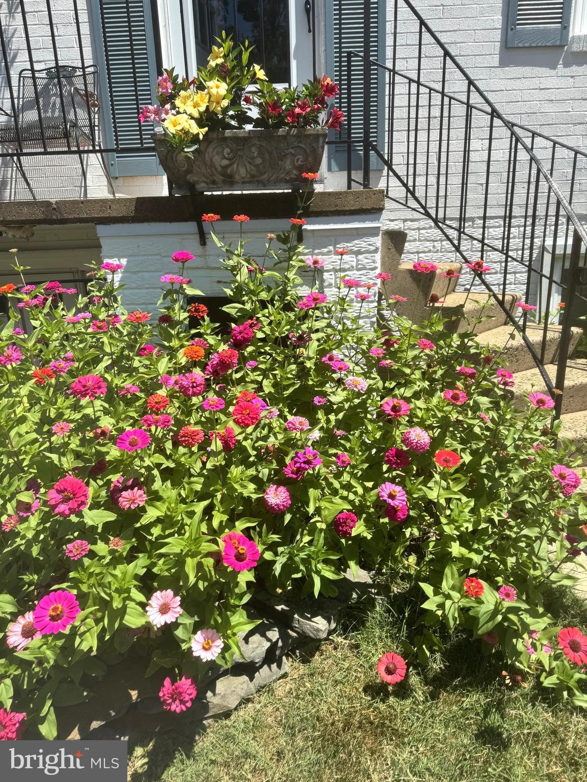 165 FAIRFIELD DRIVE C