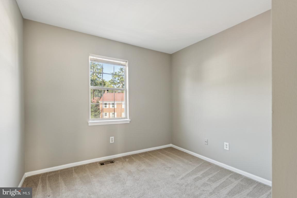 165 FAIRFIELD DRIVE C