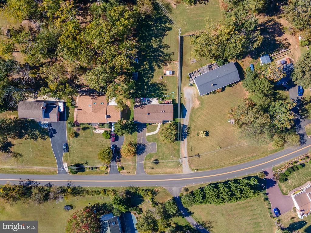 6666 KELLY ROAD