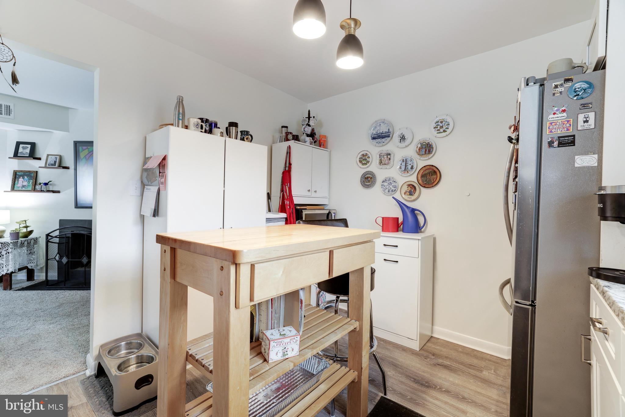 7920 SAN LEANDRO PLACE 115E