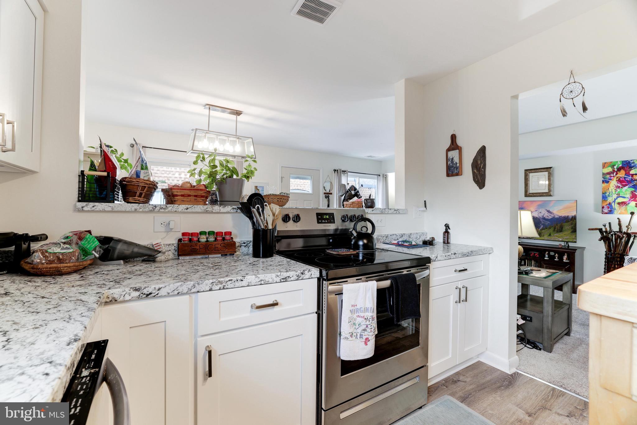 7920 SAN LEANDRO PLACE 115E