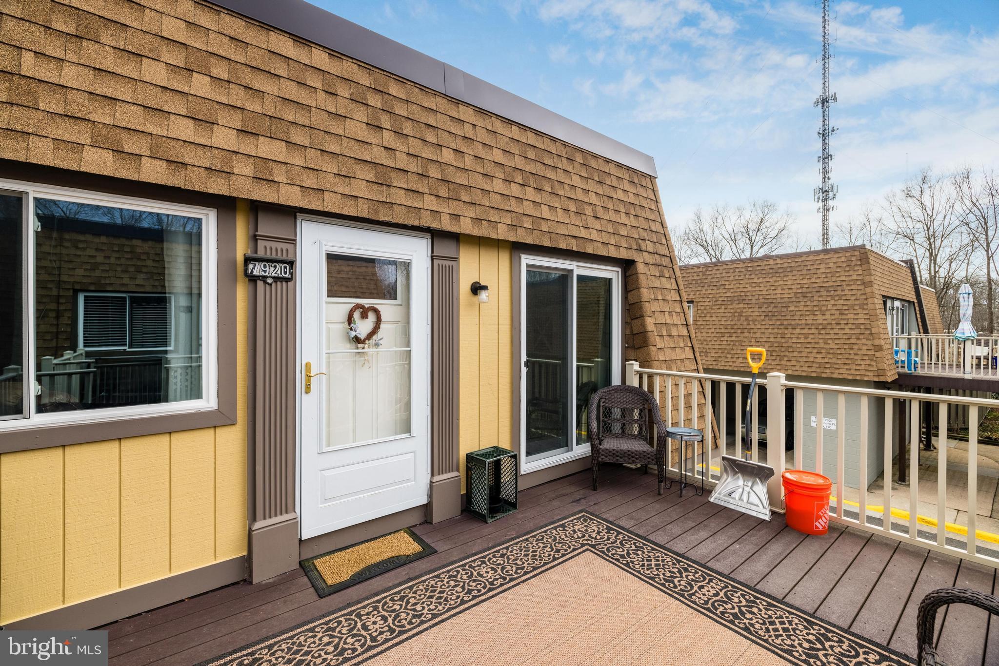 7920 SAN LEANDRO PLACE 115E