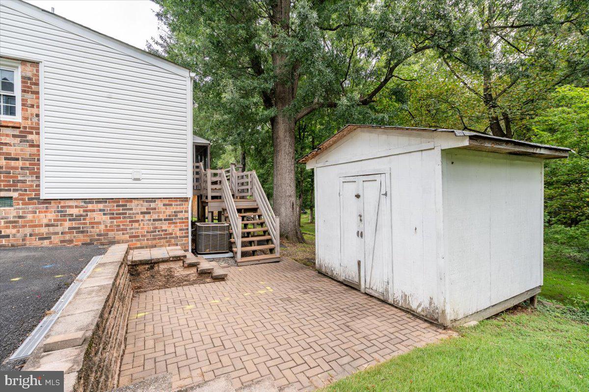 1411 Westshire Ln