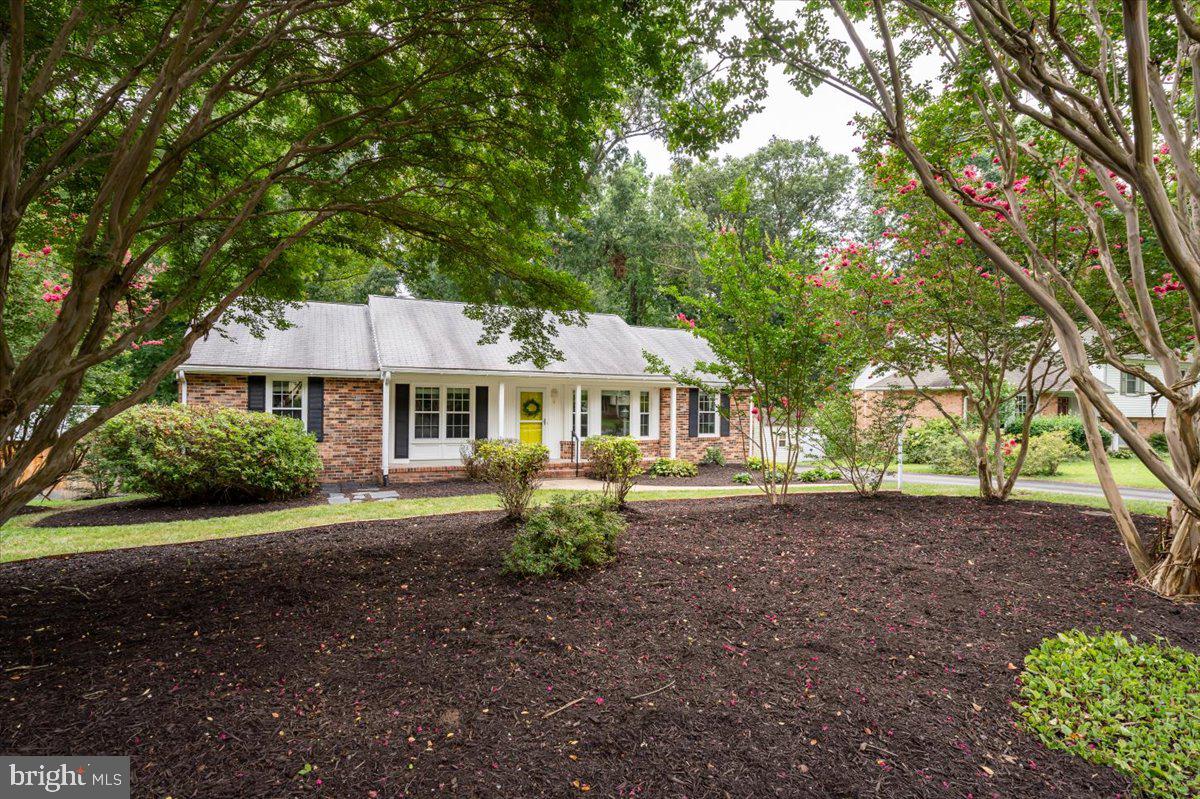 1411 Westshire Ln