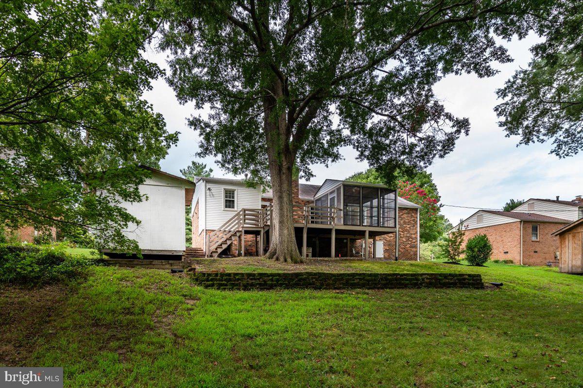 1411 Westshire Ln