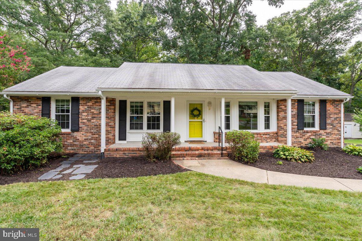1411 Westshire Ln