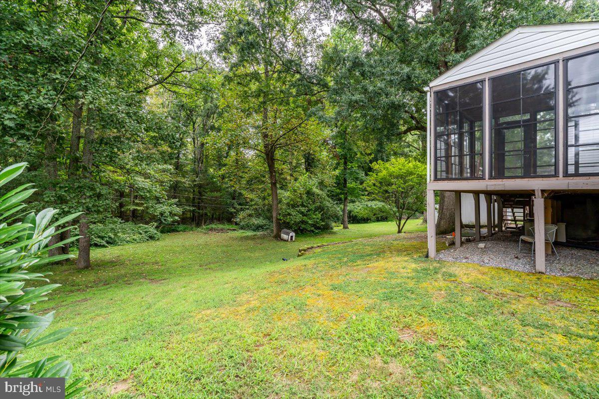1411 Westshire Ln