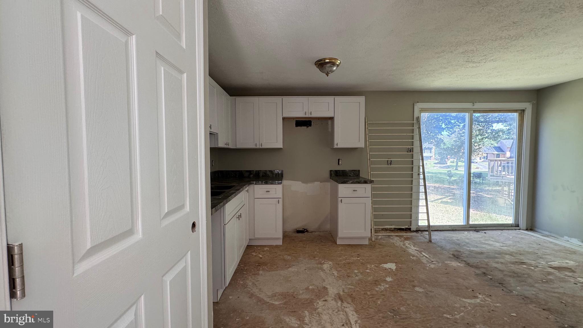 2821 Remington Rd