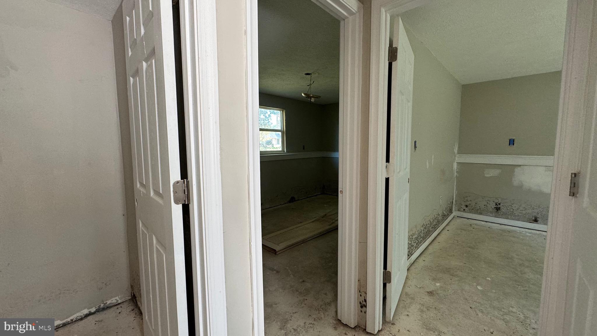 2821 Remington Rd