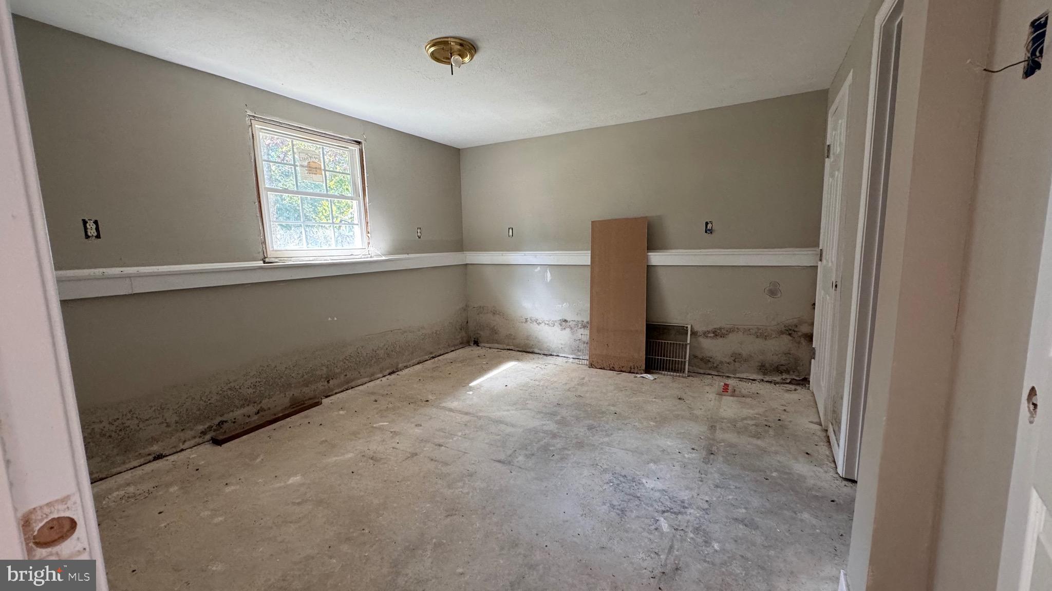 2821 Remington Rd