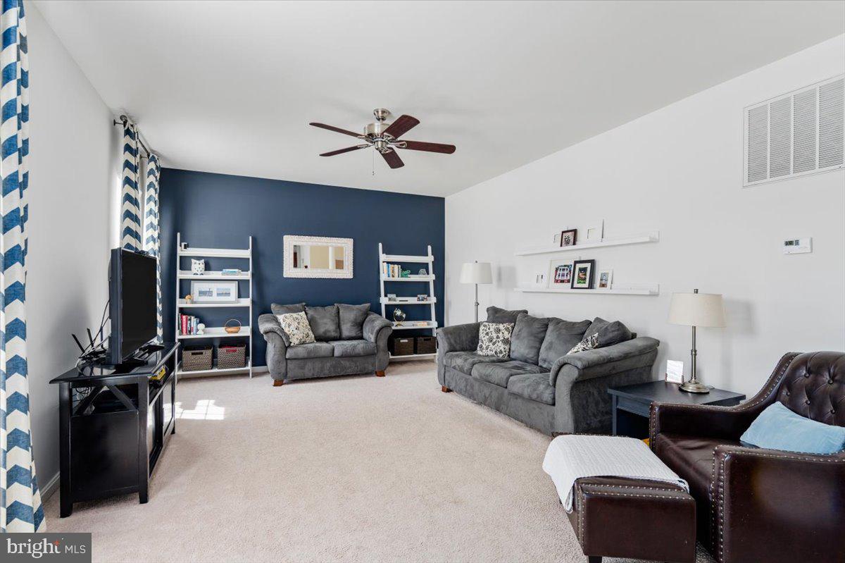 11387 Ianthas Way