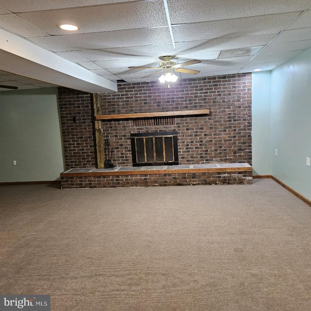9058 Flora Ct