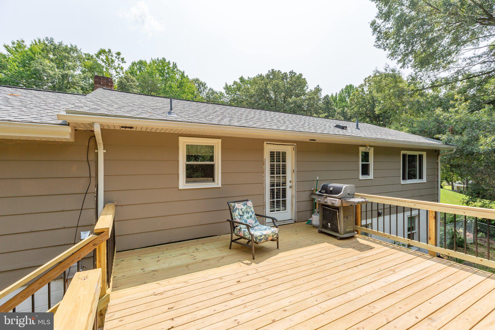 9058 Flora Ct