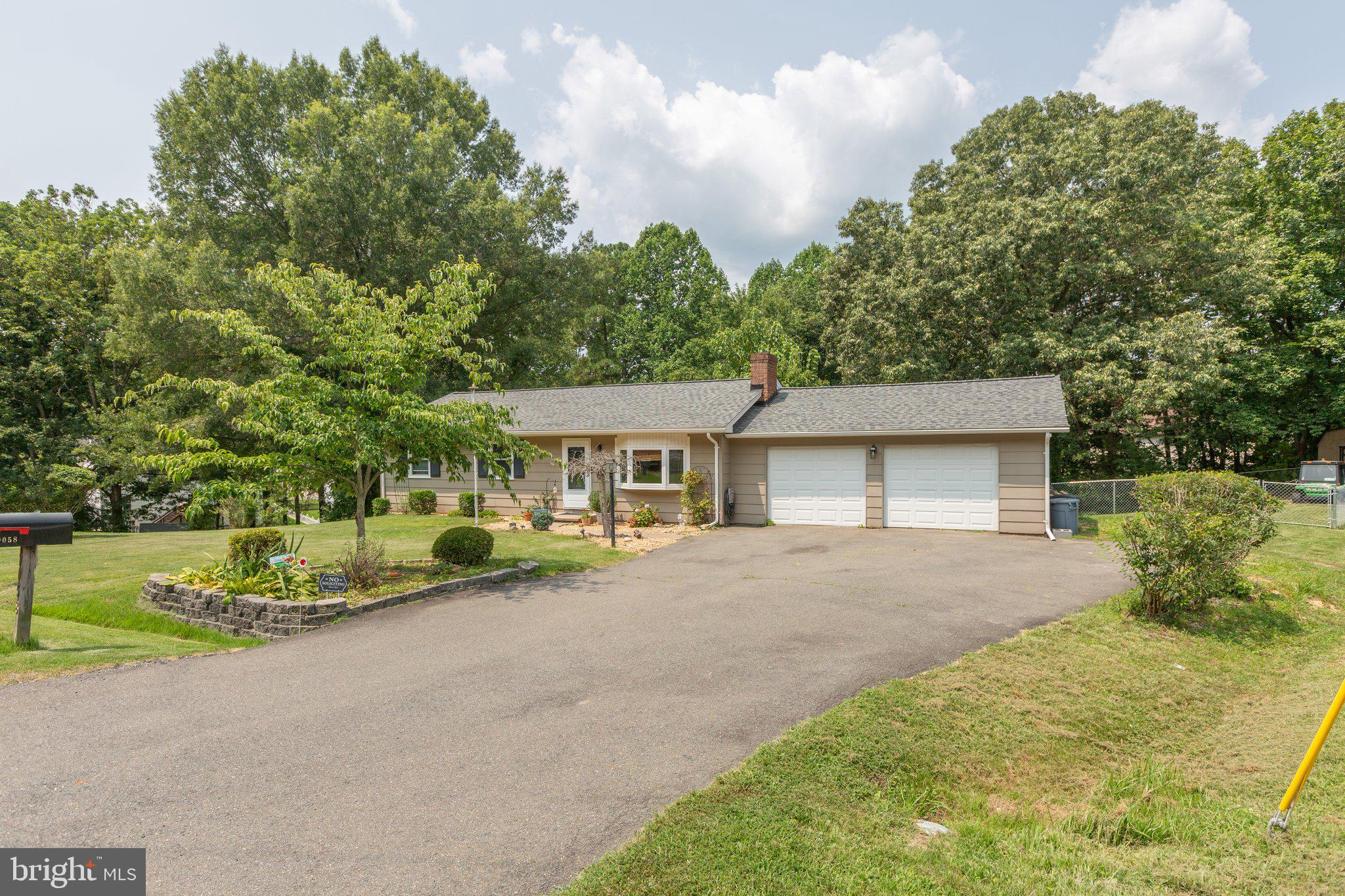 9058 Flora Ct