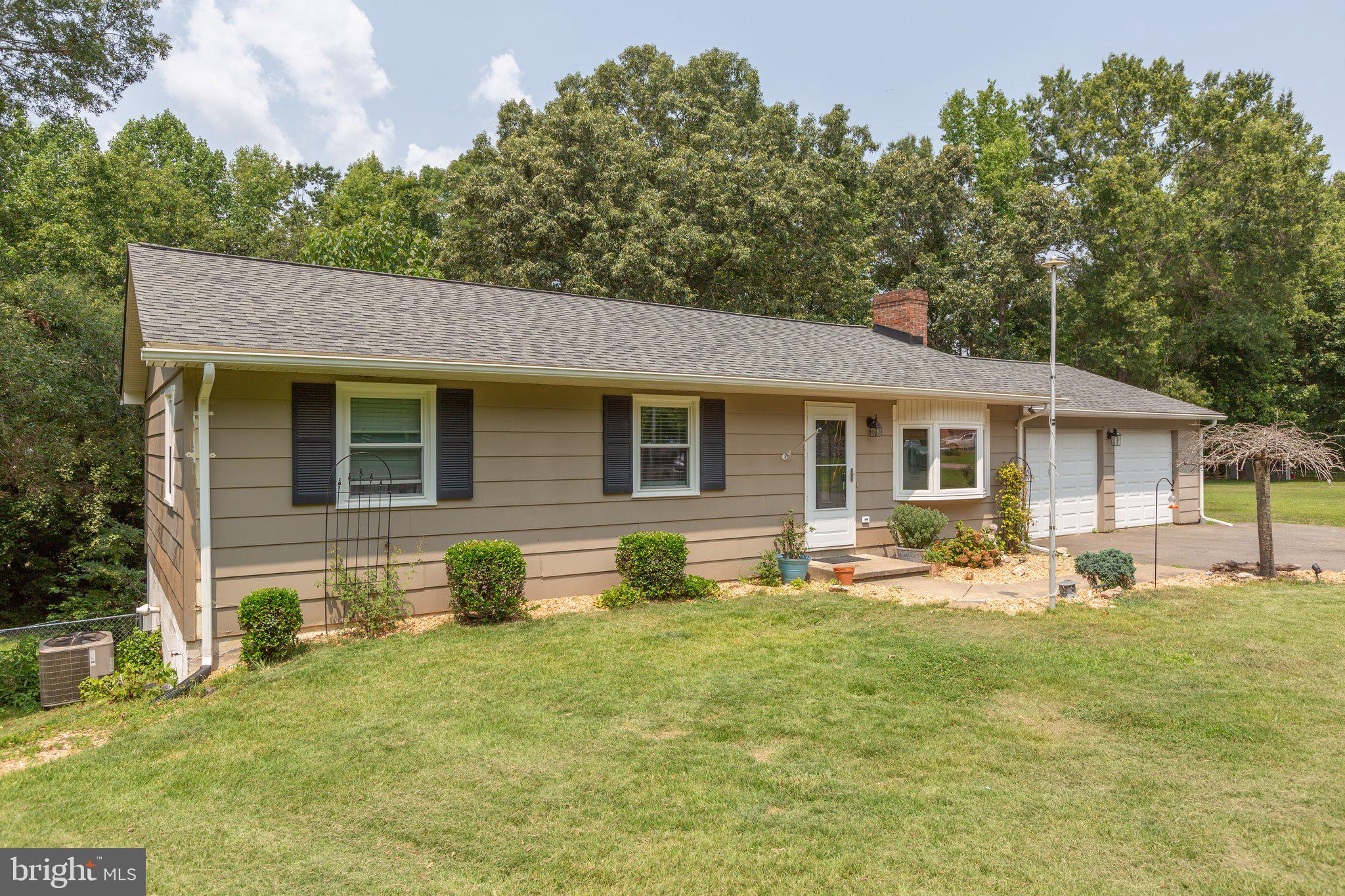 9058 Flora Ct