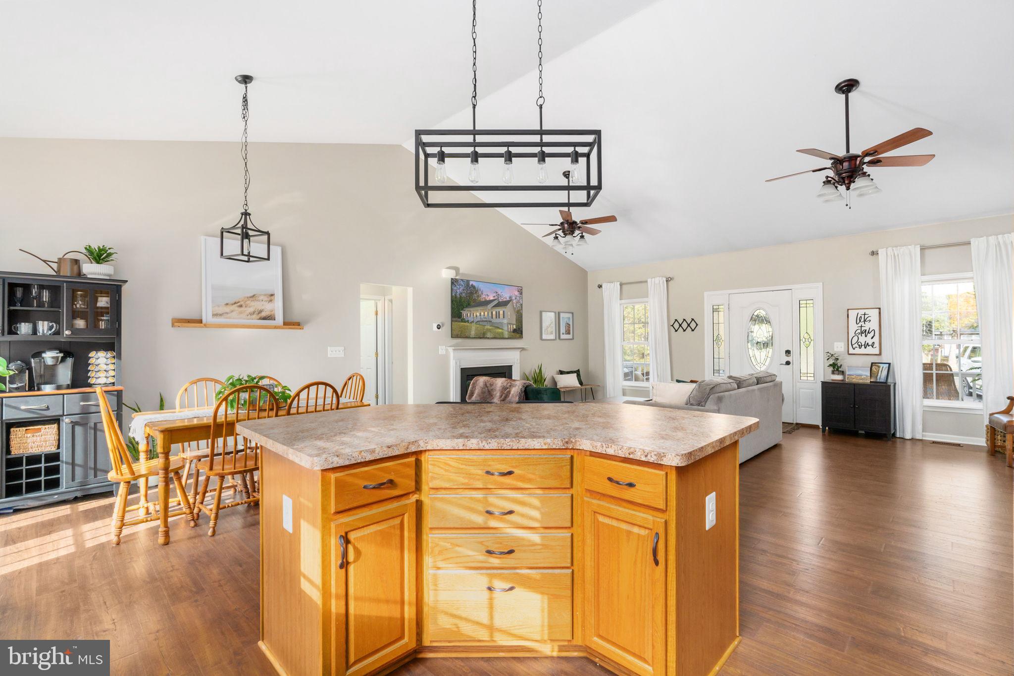 7386 MONROE DRIVE