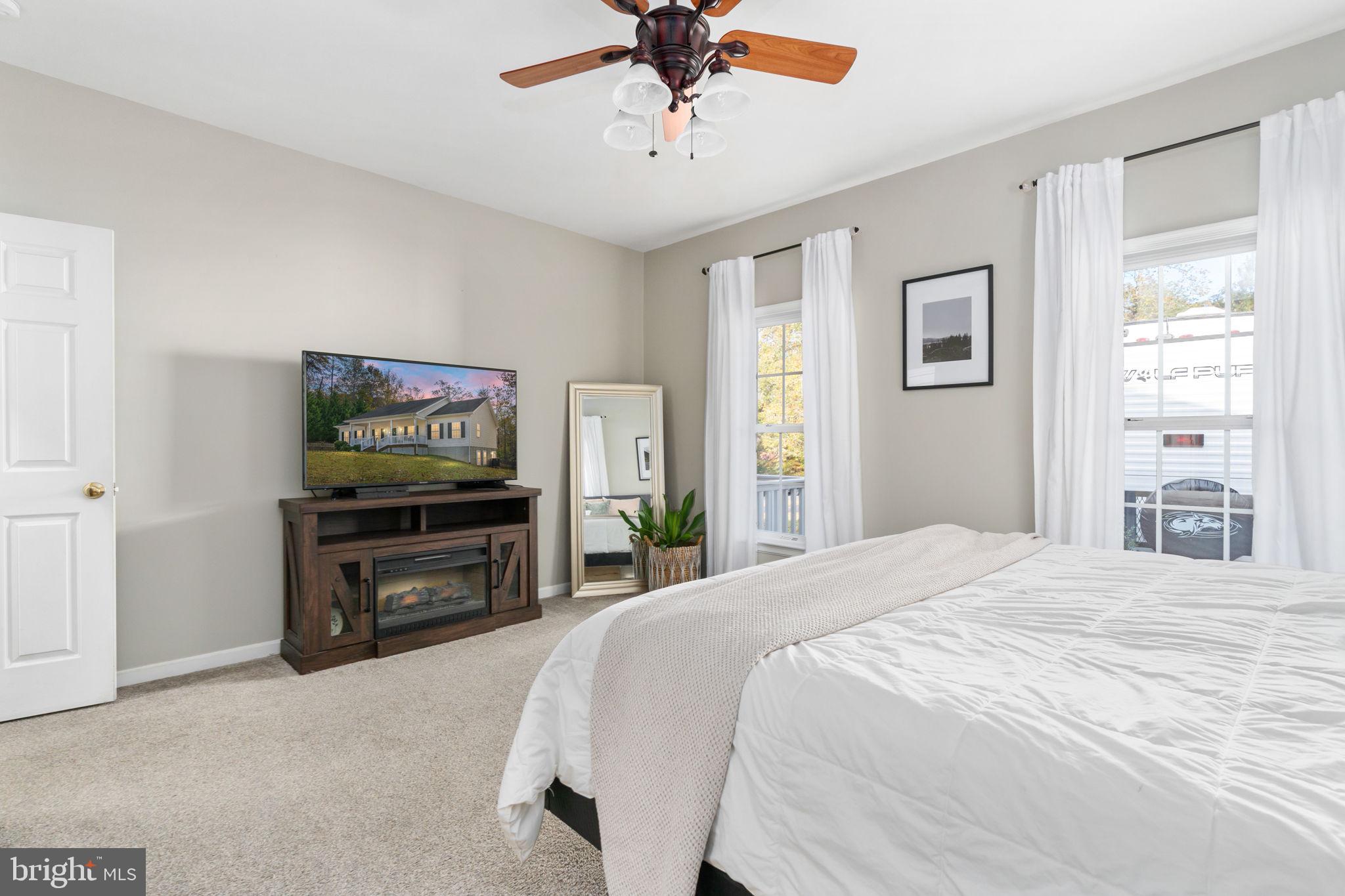 7386 MONROE DRIVE