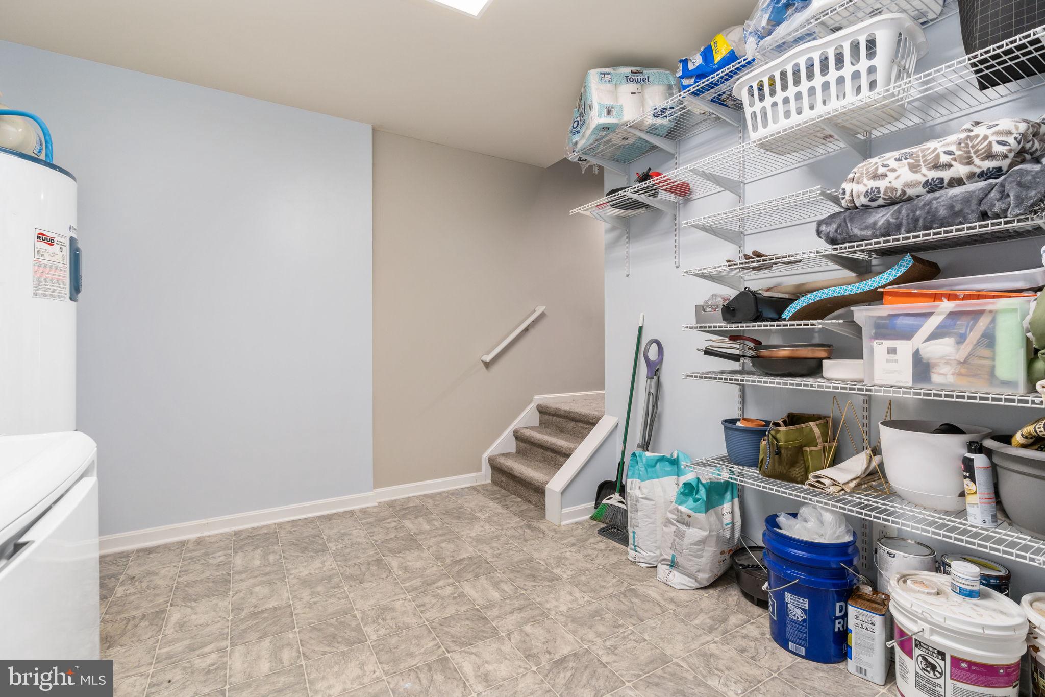 7386 MONROE DRIVE