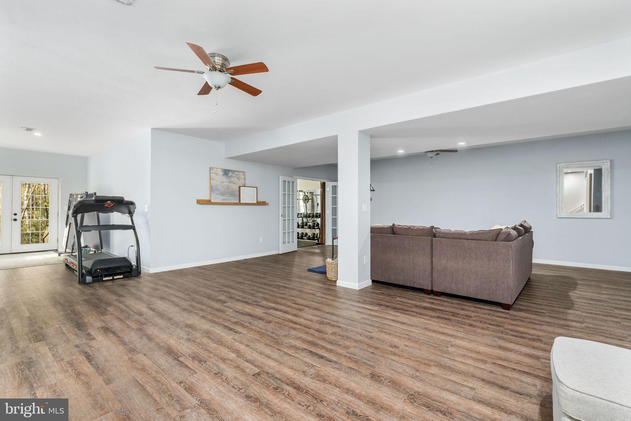 7386 MONROE DRIVE