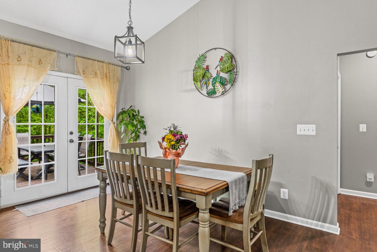 7386 MONROE DRIVE