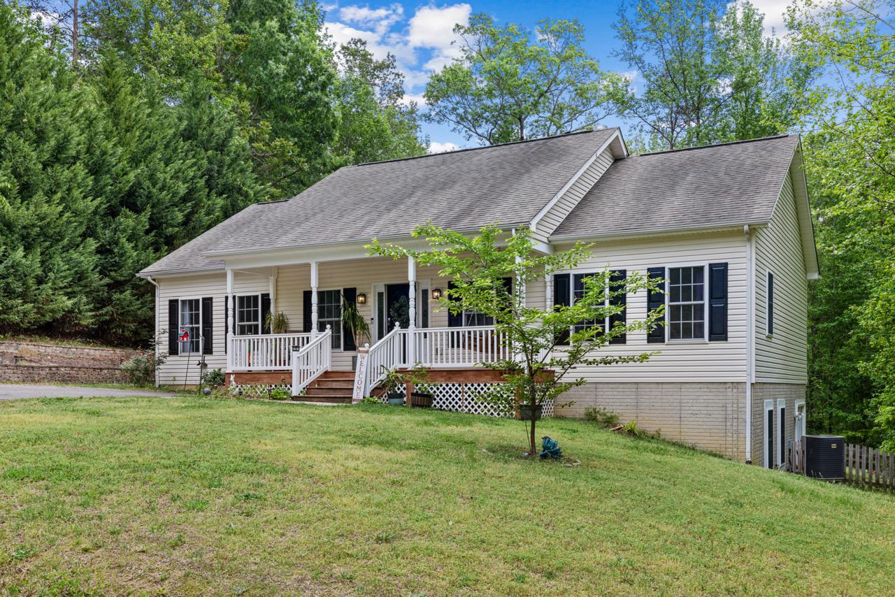 7386 MONROE DRIVE