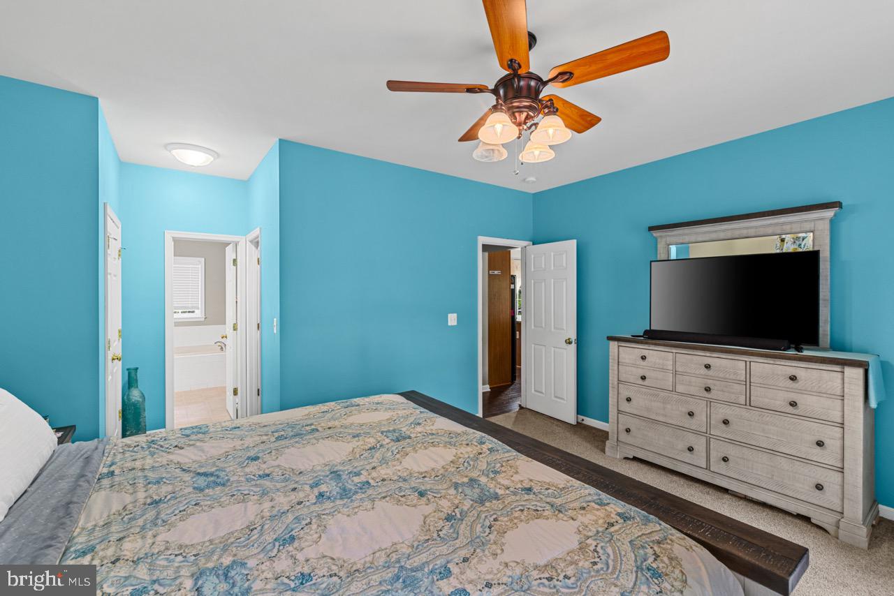 7386 MONROE DRIVE