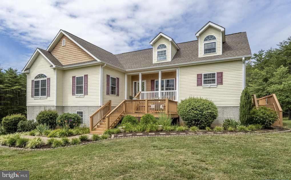 2409 Lindsay Rd