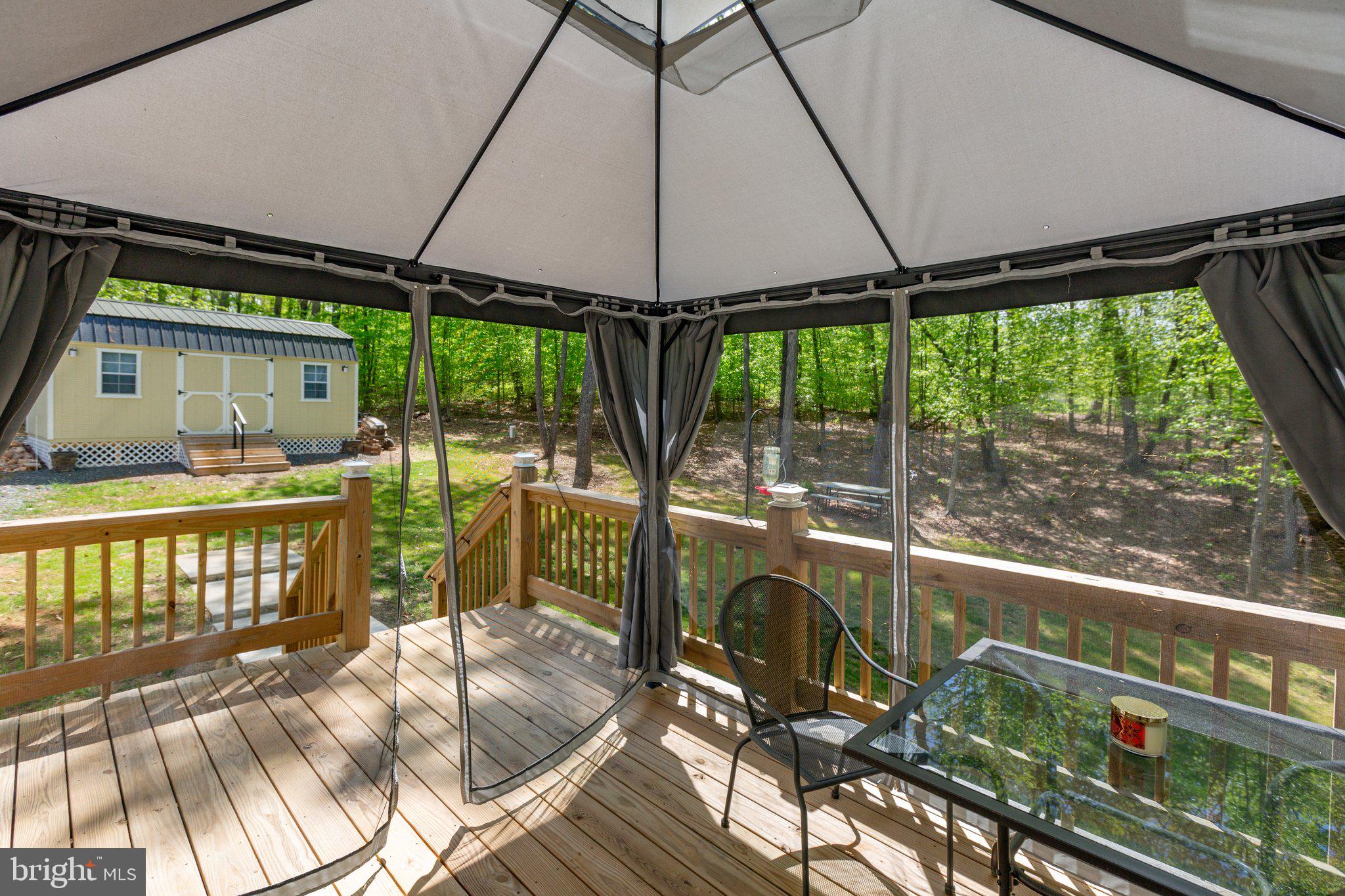 65 Goldenberry Ln