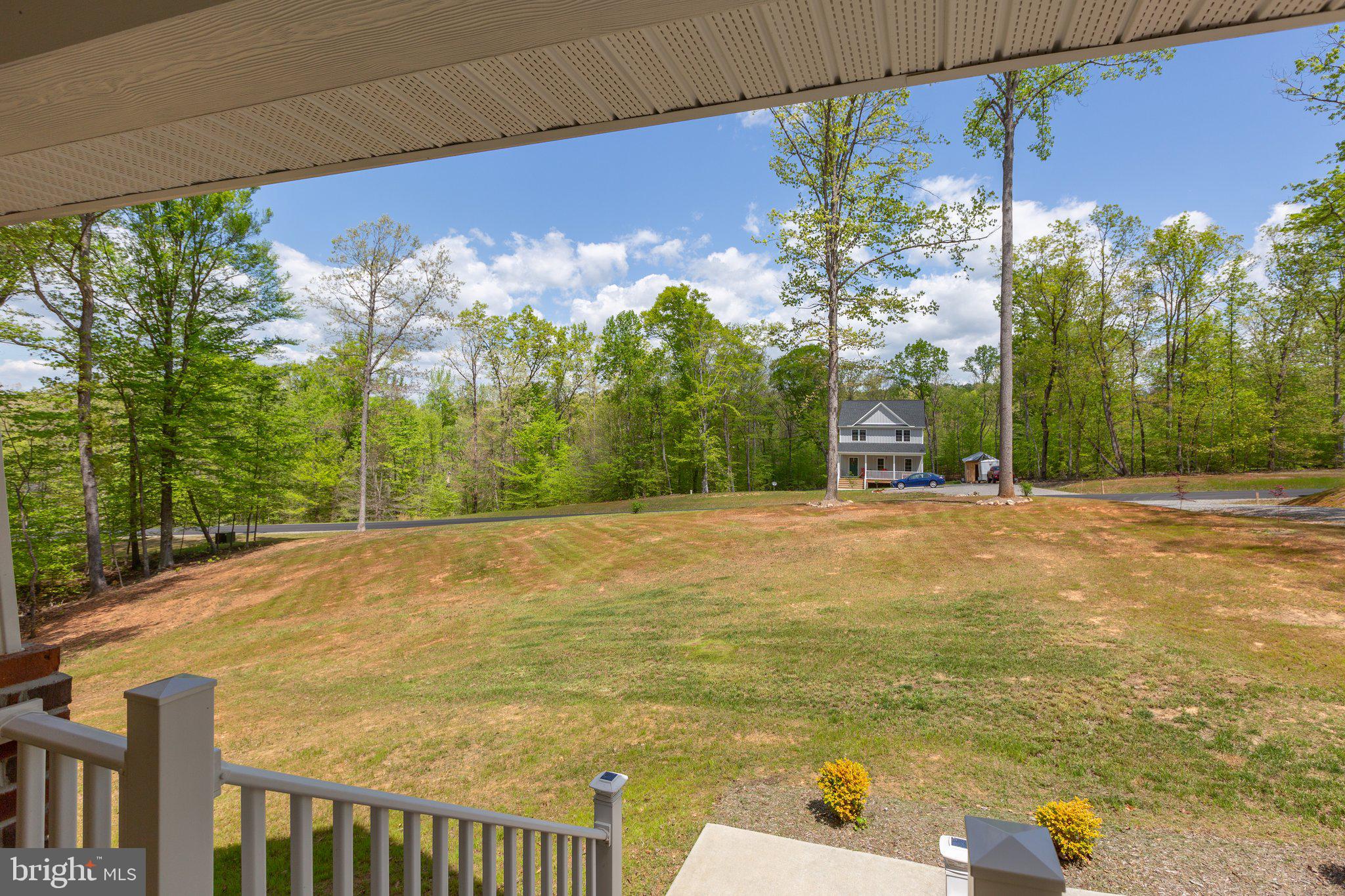 65 Goldenberry Ln
