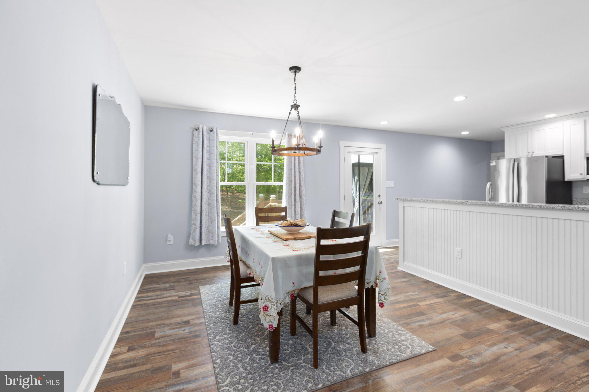65 Goldenberry Ln