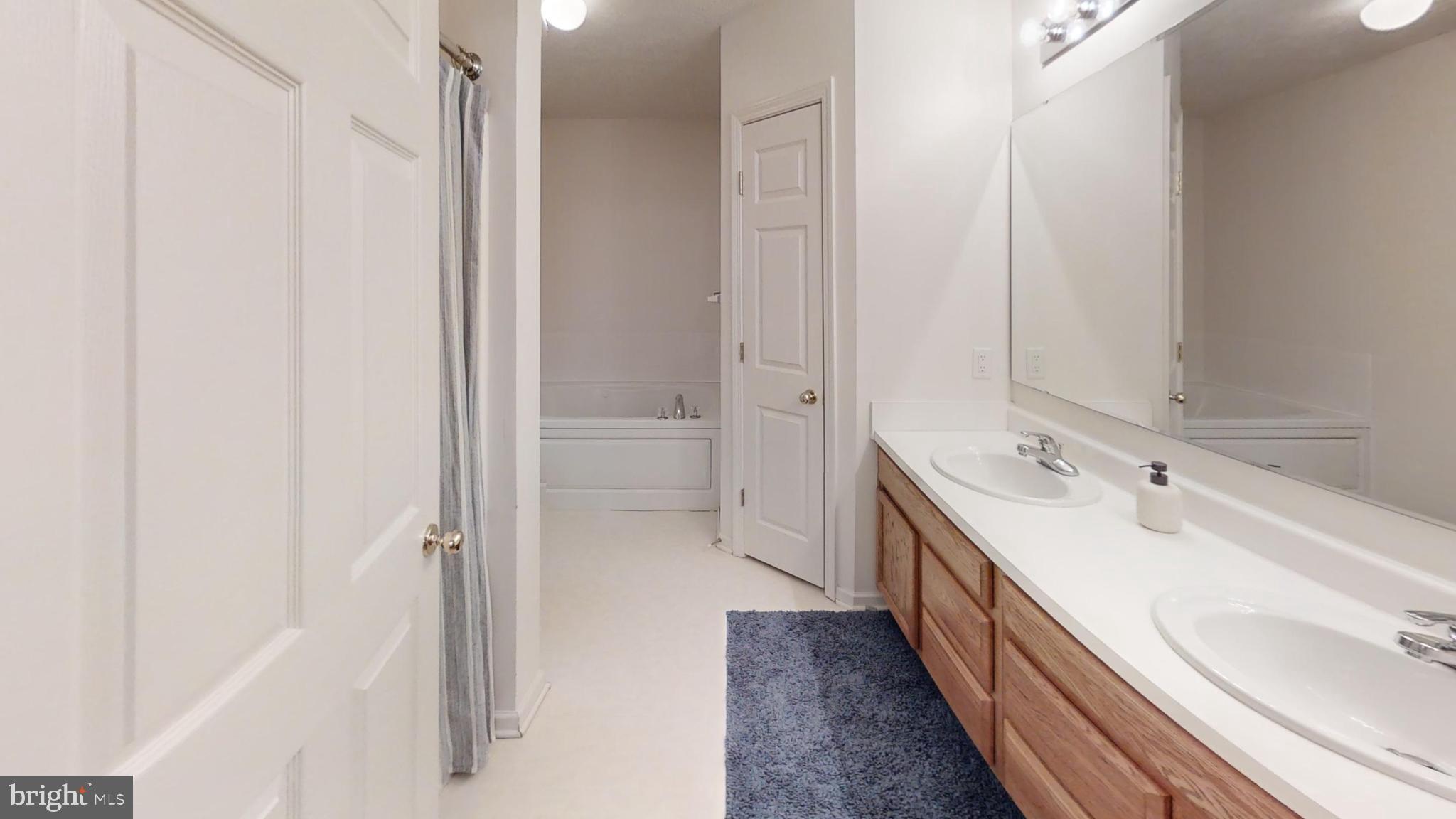 139 CATS PAW COURT