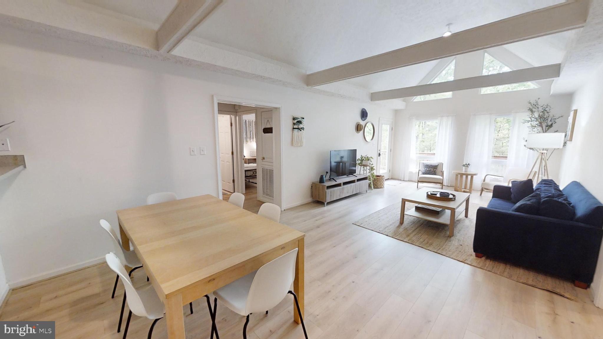 139 CATS PAW COURT