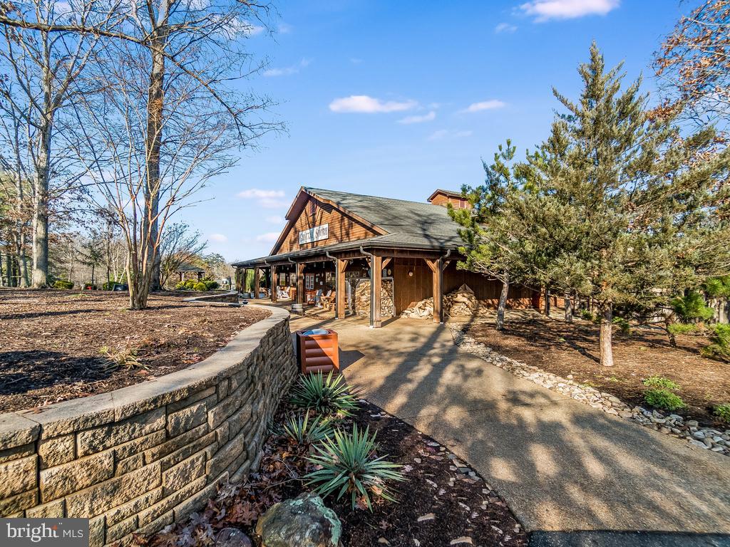 13 & 14 Glen Eagles Dr